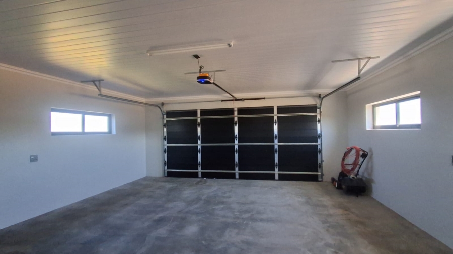 3 Bedroom Property for Sale in Stilbaai Wes Western Cape